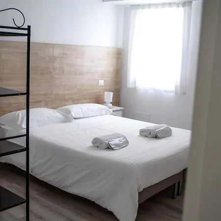 Le Origini - Dependance Guest house Matera